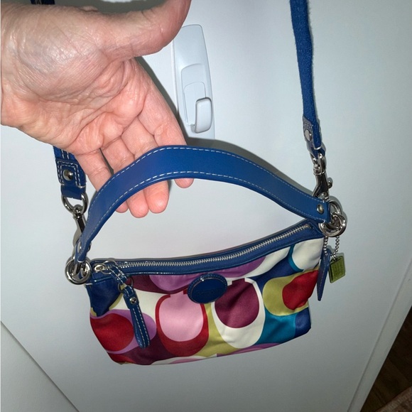 Coach Peyton Signature Multicolored Sateen Scarf Print Bag - Picture 13 of 16